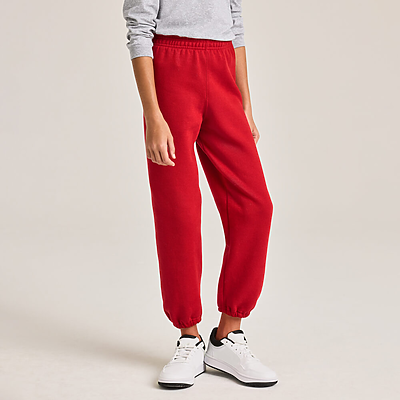 girl facing forward wearing red classic sweatpants and grey longsleeve tee B9041