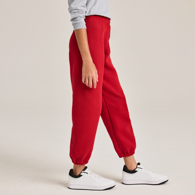 girl facing side wearing red classic sweatpants and grey longsleeve tee B9041